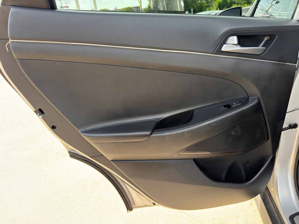 2016 Hyundai Tucson Image 15