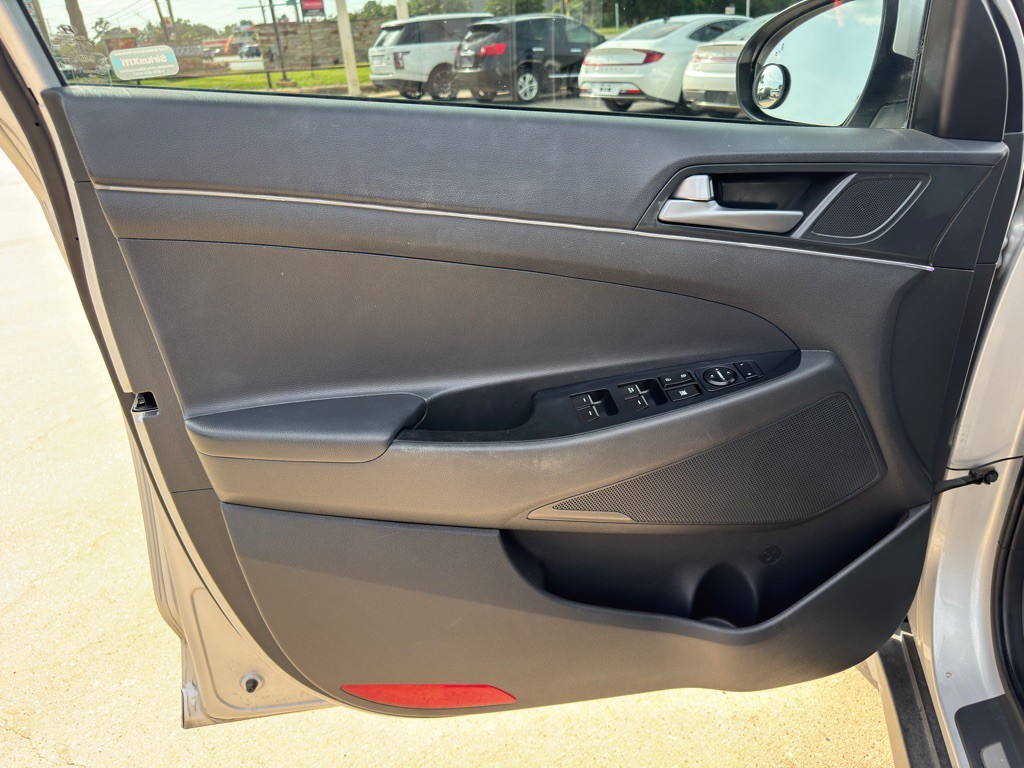 2016 Hyundai Tucson Image 24