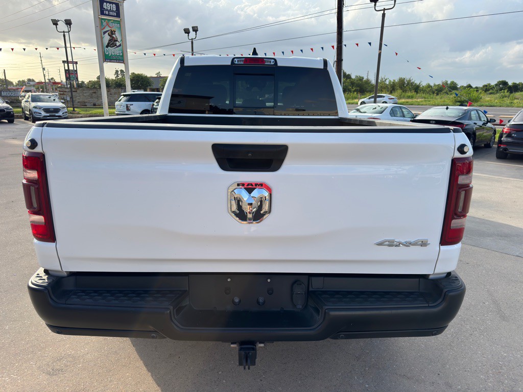 2022 RAM 1500 Image 8