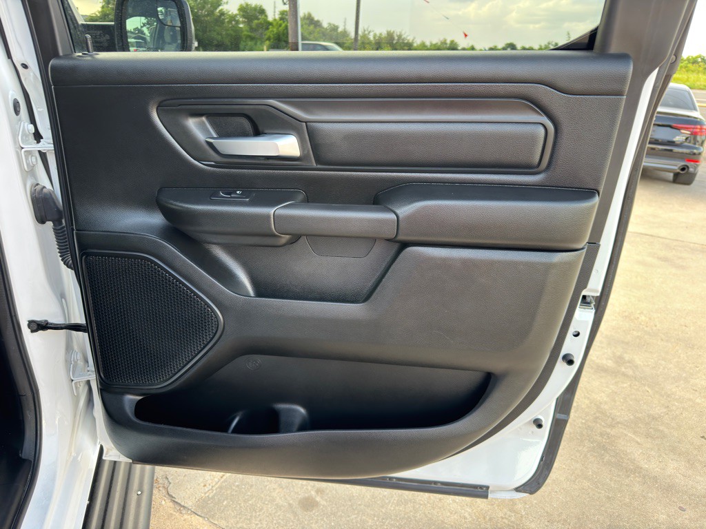 2022 RAM 1500 Image 16