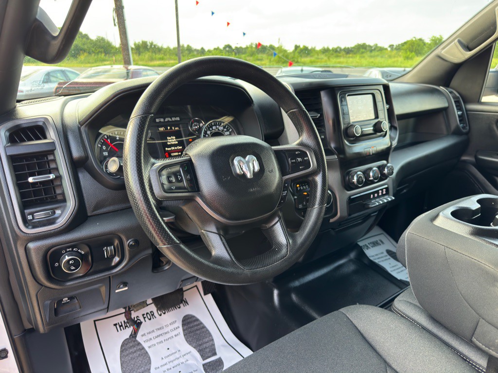 2022 RAM 1500 Image 21