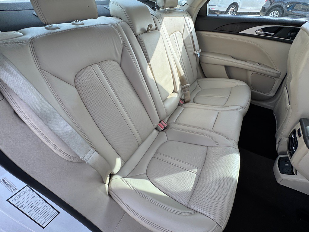 2020 Lincoln MKZ Image 17
