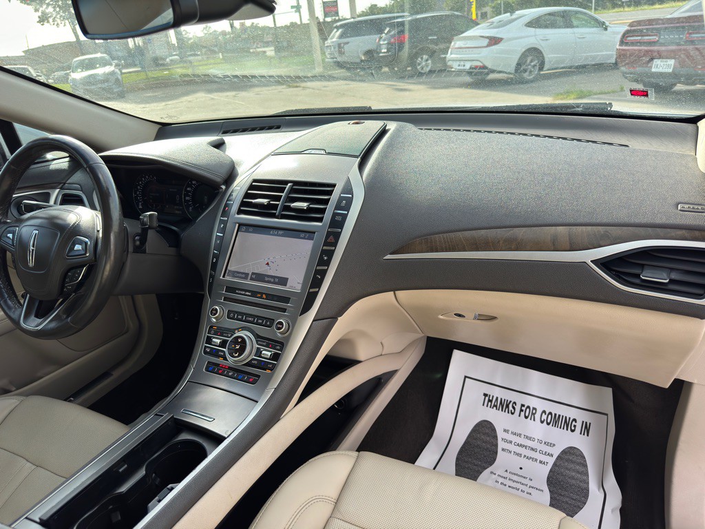 2020 Lincoln MKZ Image 21