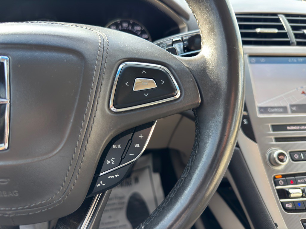 2020 Lincoln MKZ Image 30