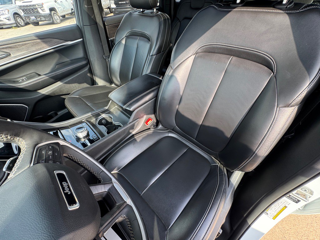 2024 Jeep Grand Cherokee Image 23