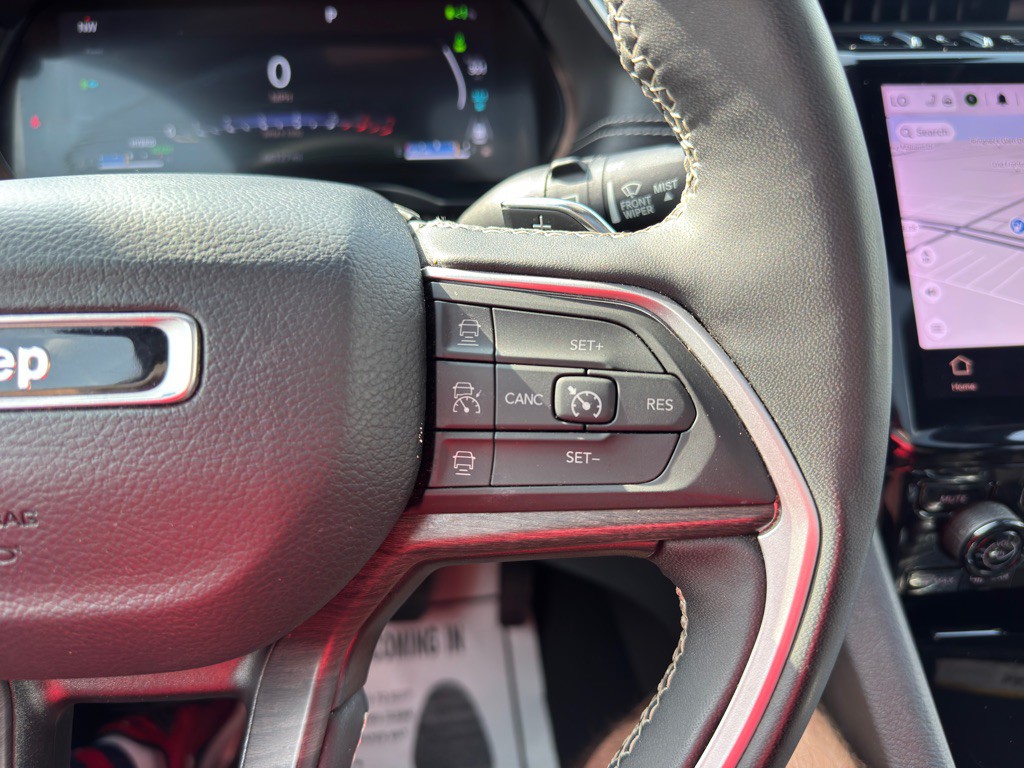 2024 Jeep Grand Cherokee Image 32