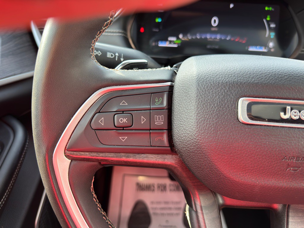 2024 Jeep Grand Cherokee Image 33