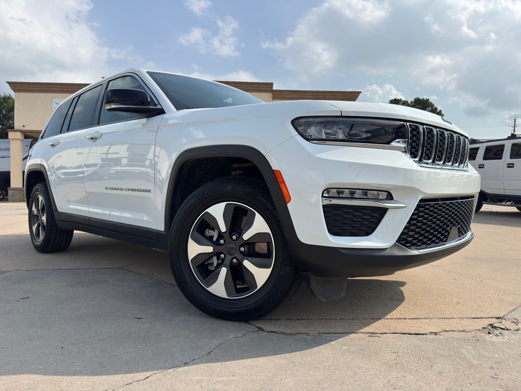 2024 Jeep Grand Cherokee Image 37