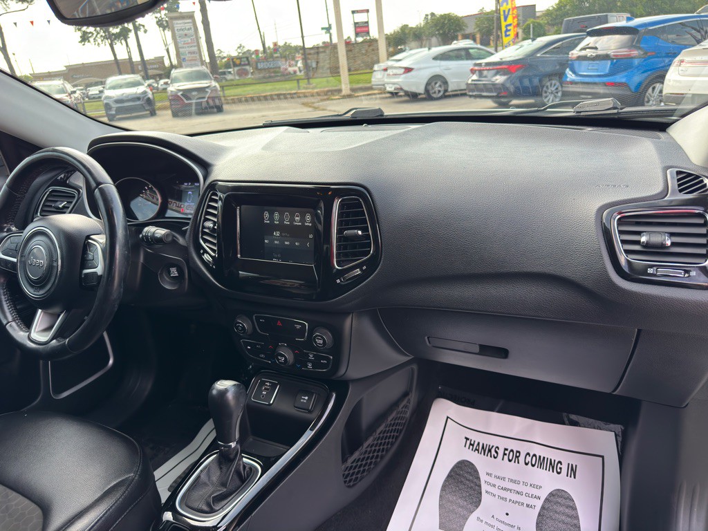 2020 Jeep Compass Image 19
