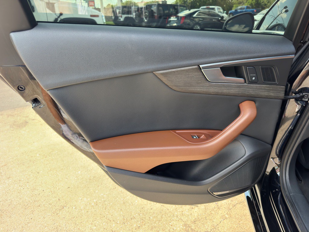 2018 Audi A4 Image 16
