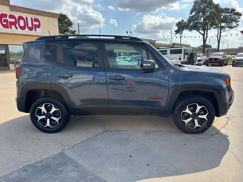 2020 Jeep Renegade Image 11