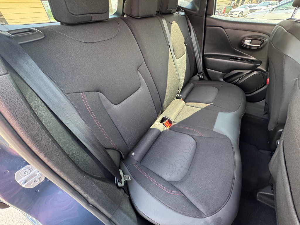 2020 Jeep Renegade Image 16