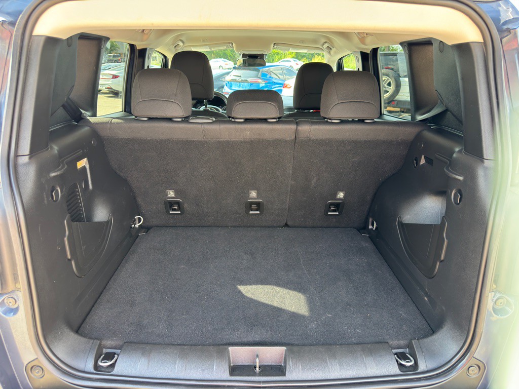 2020 Jeep Renegade Image 32