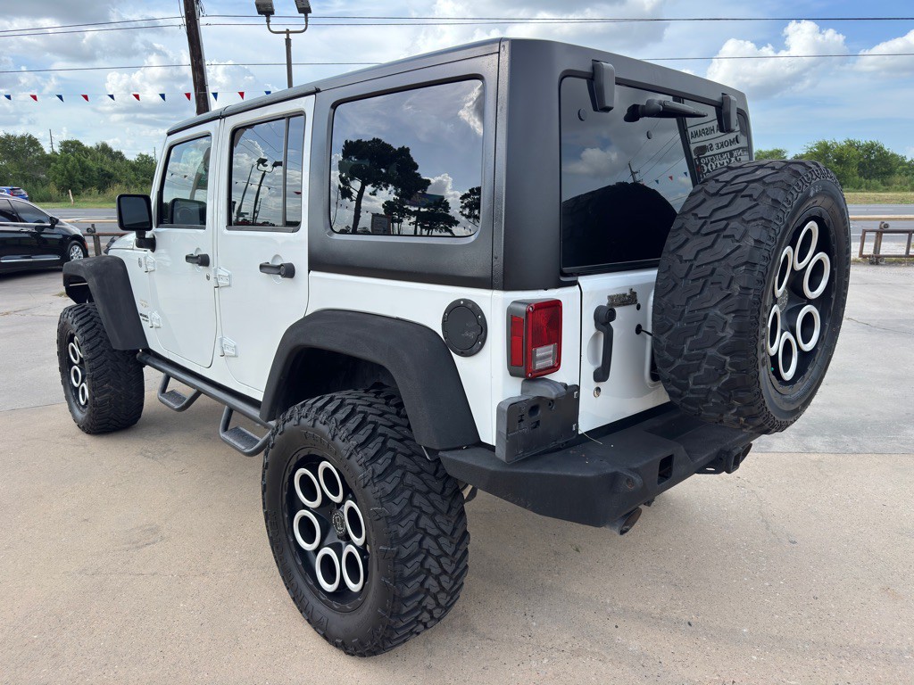 2013 Jeep Wrangler Unlimited Image 7