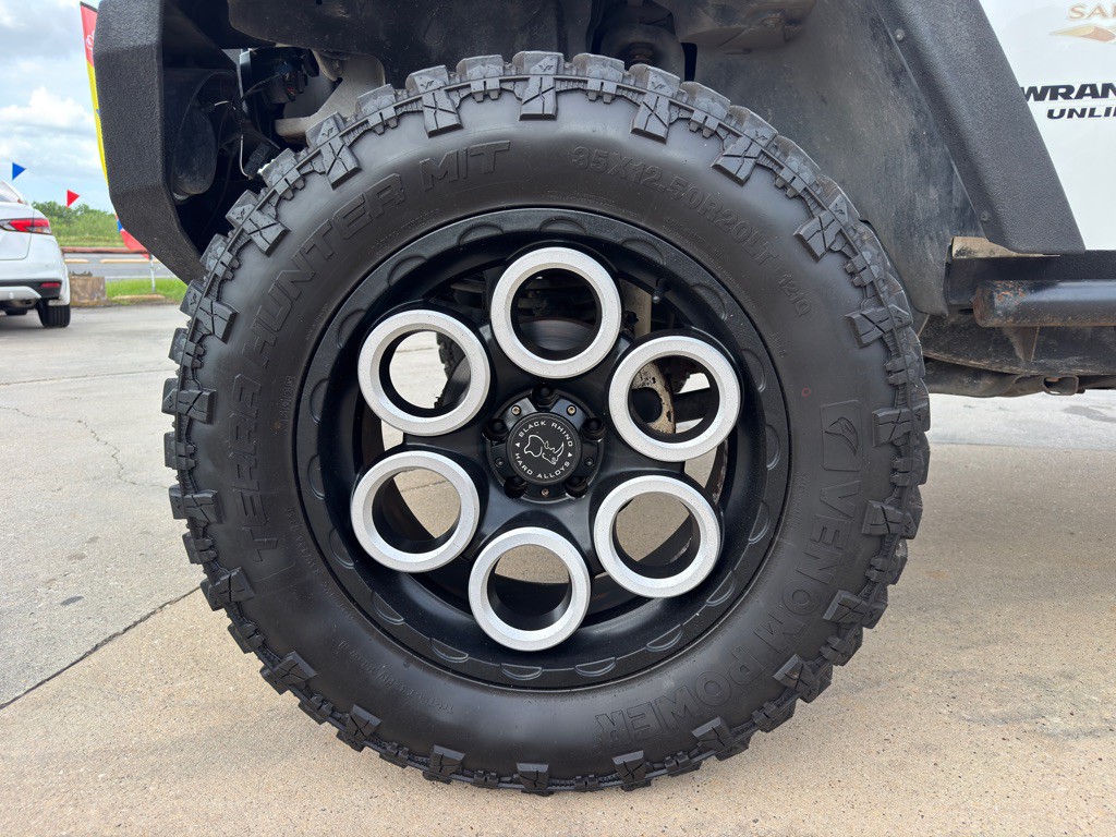 2013 Jeep Wrangler Unlimited Image 11