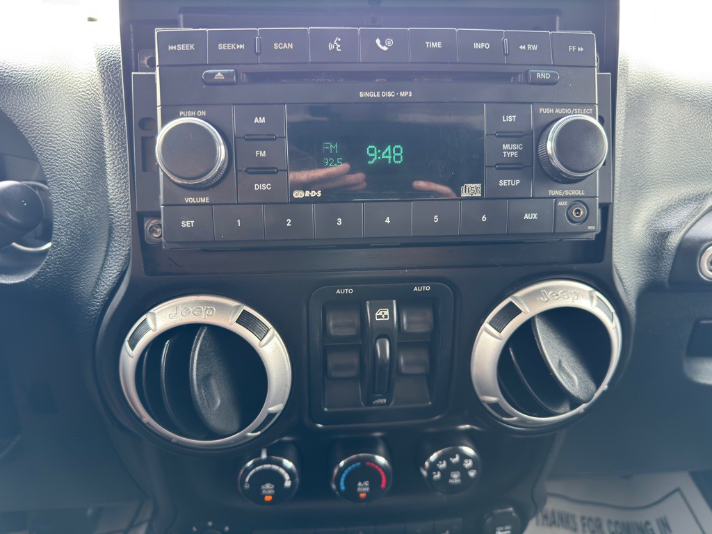 2013 Jeep Wrangler Unlimited Image 26