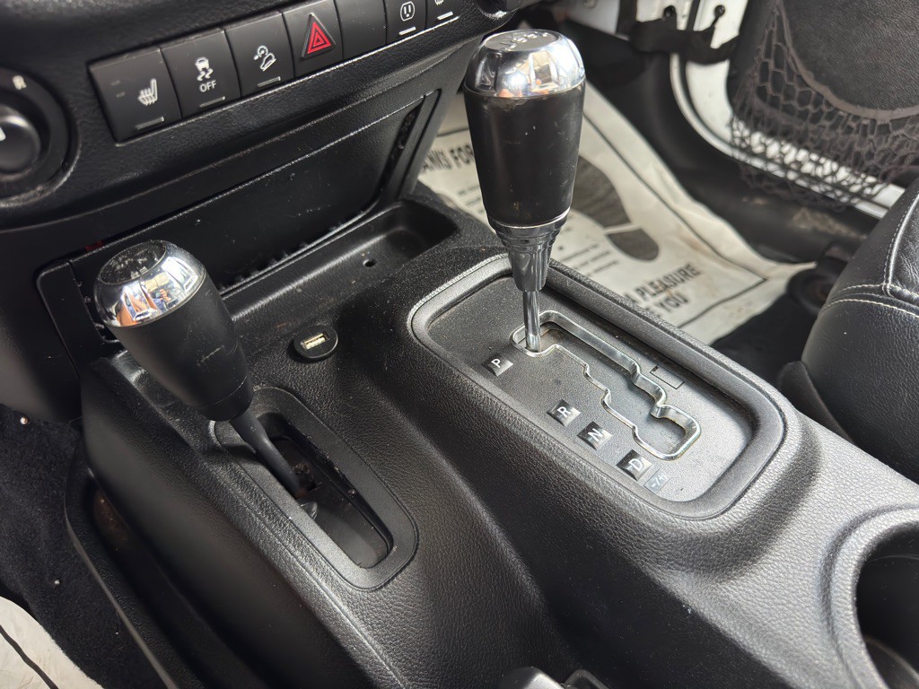 2013 Jeep Wrangler Unlimited Image 28