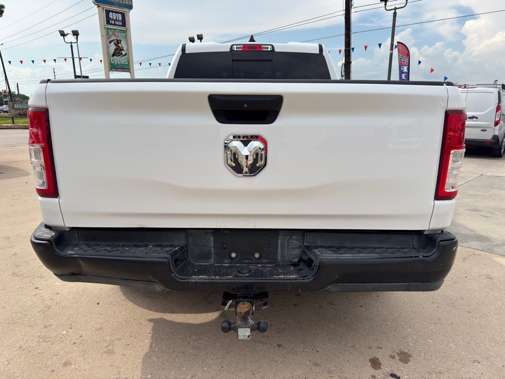 2019 RAM 1500 Image 9