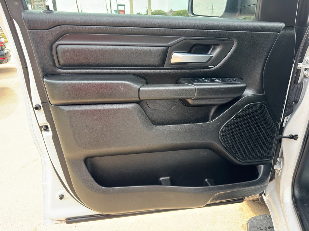 2019 RAM 1500 Image 23