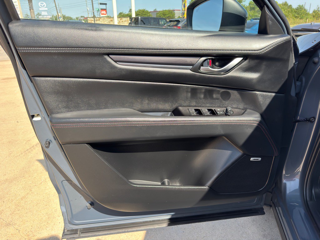 2025 Mazda CX-5 Image 25
