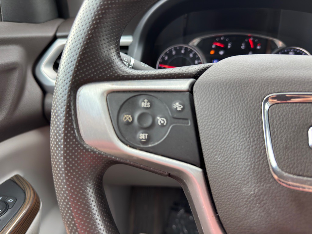 2022 GMC Acadia Image 30