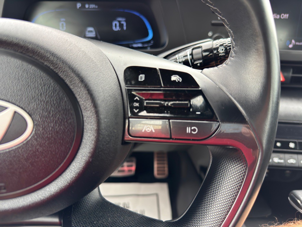 2025 Hyundai Elantra Image 29
