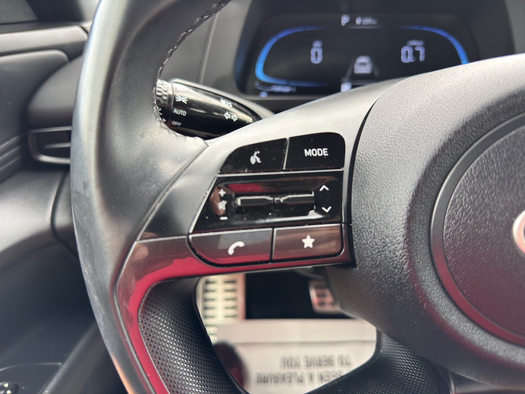 2025 Hyundai Elantra Image 30