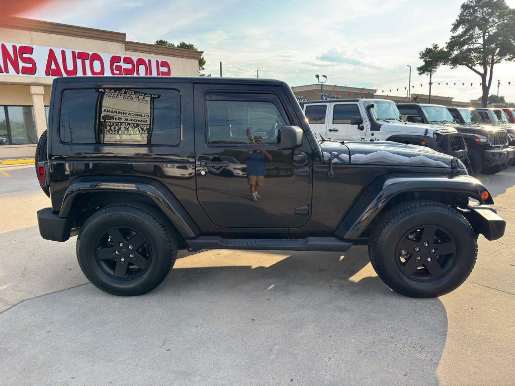 2015 Jeep Wrangler Image 11