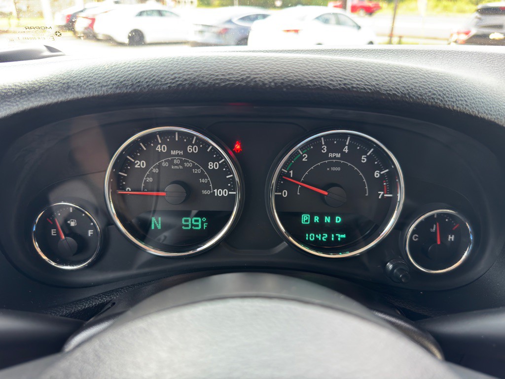 2015 Jeep Wrangler Image 22