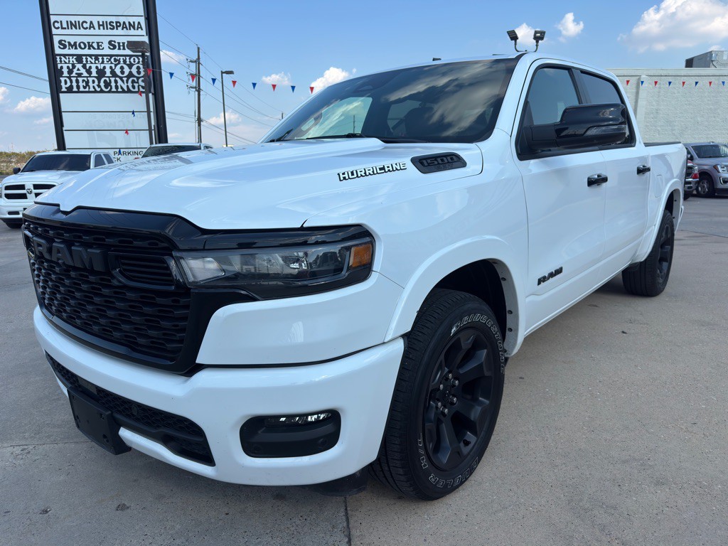 2025 RAM 1500 Image 5