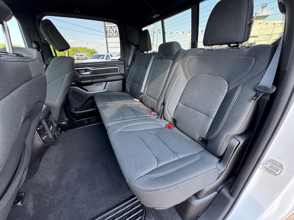 2025 RAM 1500 Image 13