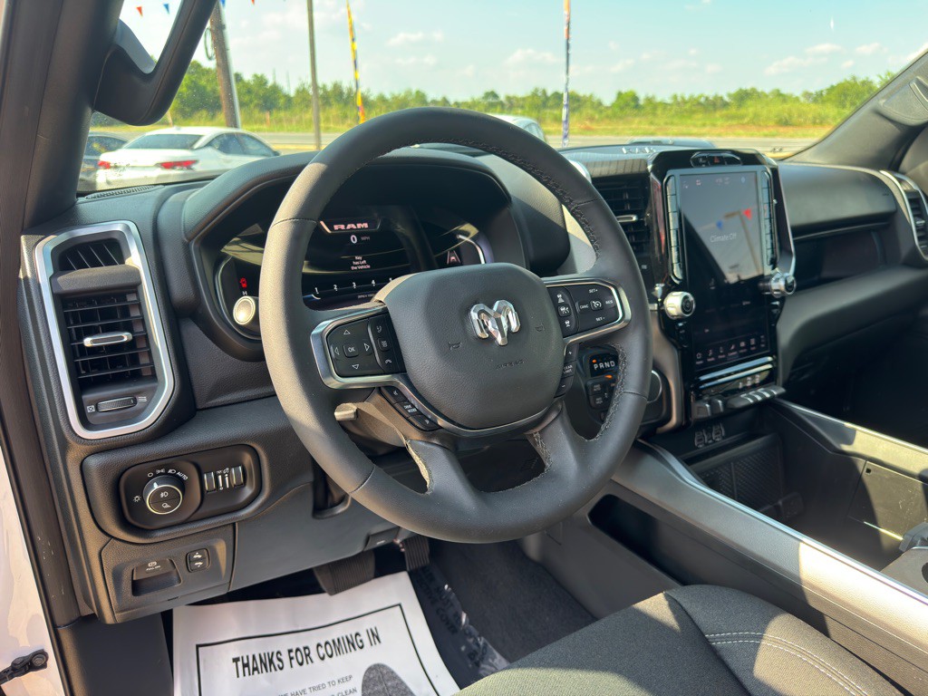 2025 RAM 1500 Image 23