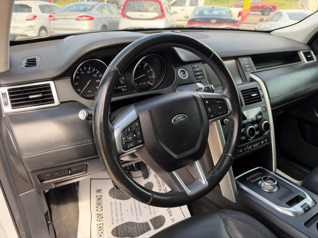 2016 Land Rover Discovery Sport Image 22