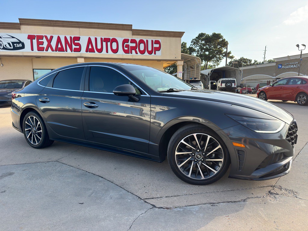 2021 Hyundai Sonata Image 2