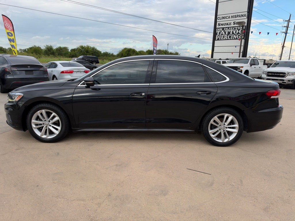 2020 Volkswagen Passat Image 7