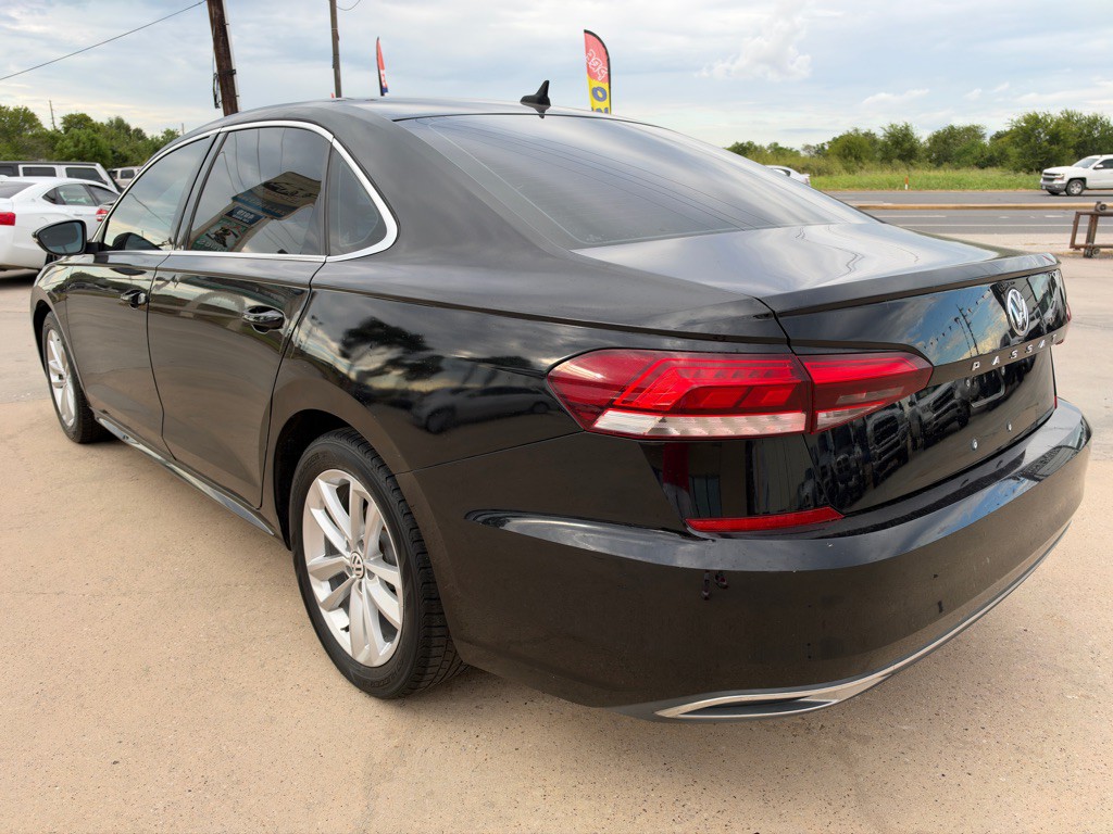 2020 Volkswagen Passat Image 8