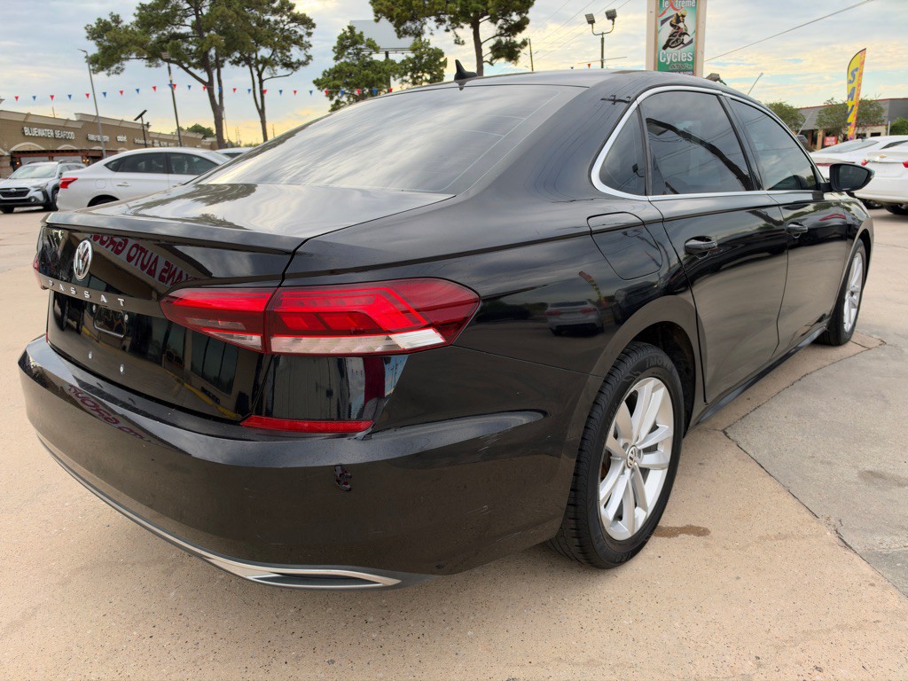 2020 Volkswagen Passat Image 10