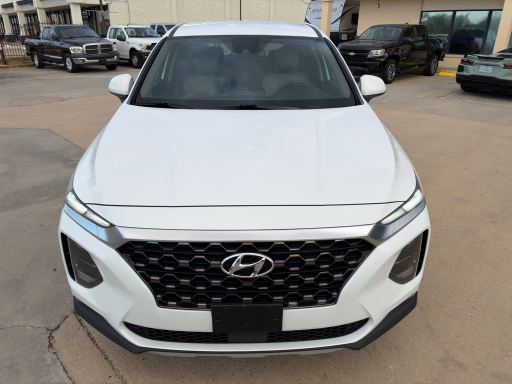 2019 Hyundai Santa Fe Image 4