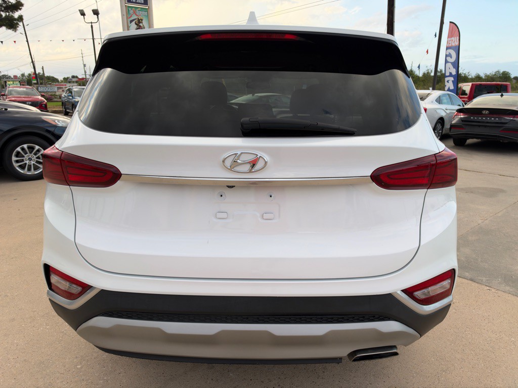 2019 Hyundai Santa Fe Image 9