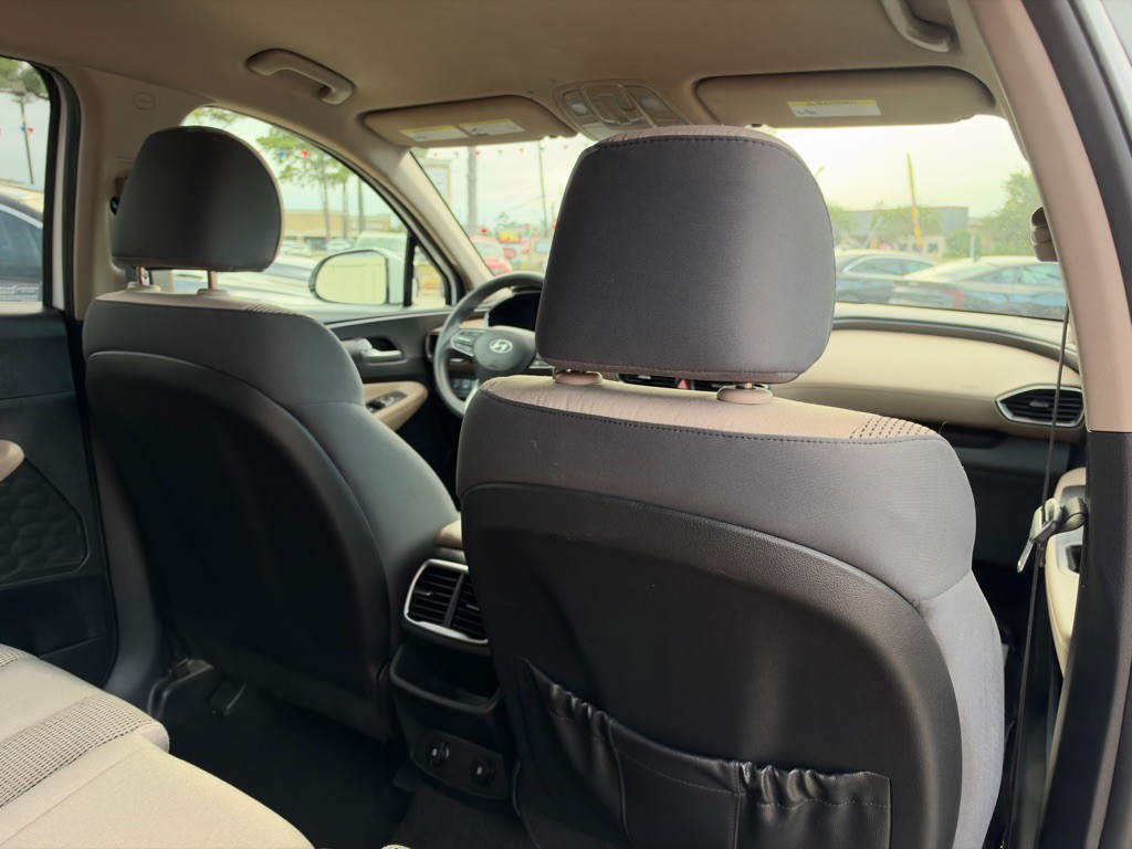 2019 Hyundai Santa Fe Image 16
