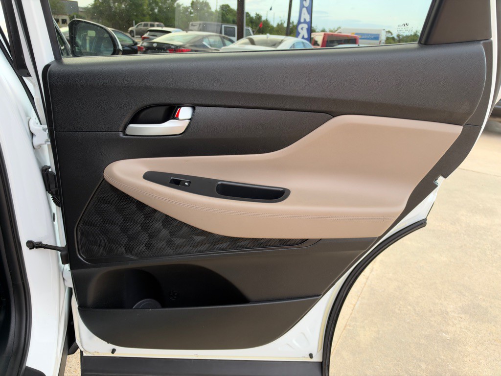 2019 Hyundai Santa Fe Image 17