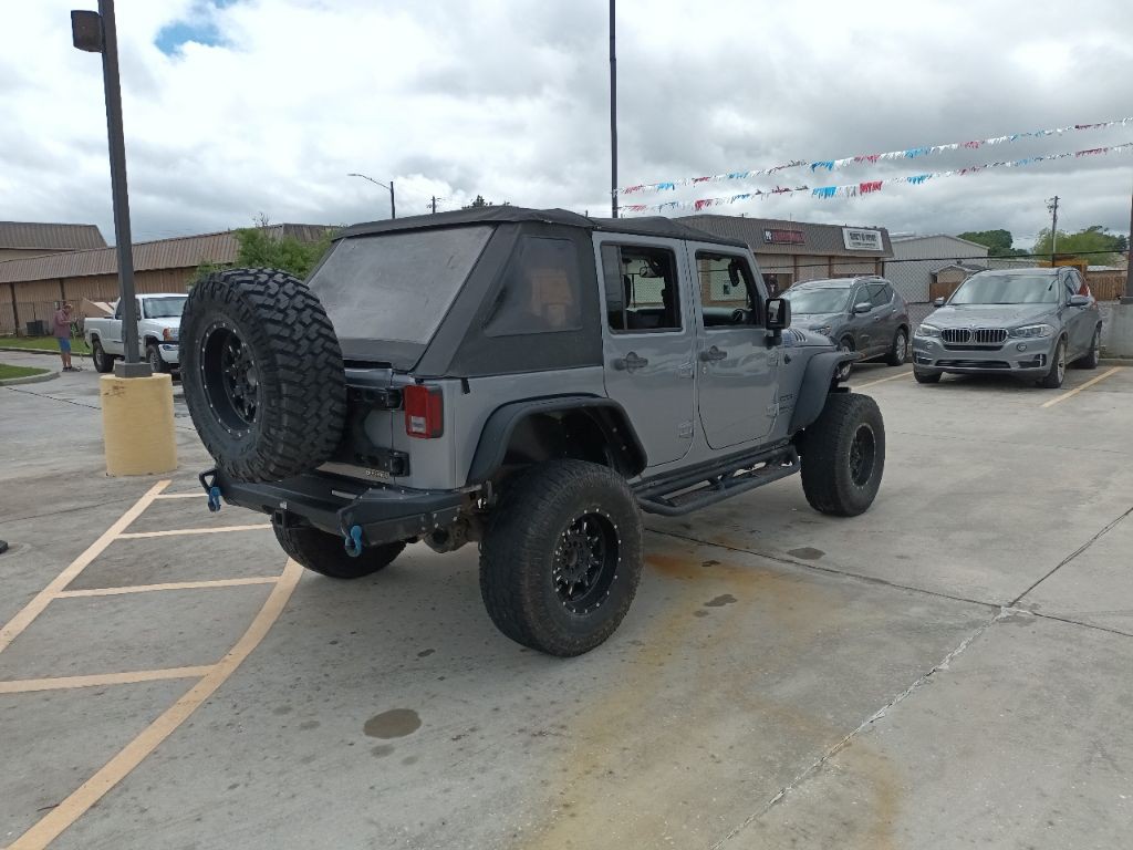 2014 Jeep Wrangler Unlimited Image 2