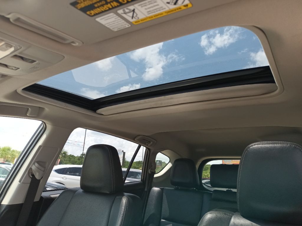 2015 Toyota Rav4 Image 10
