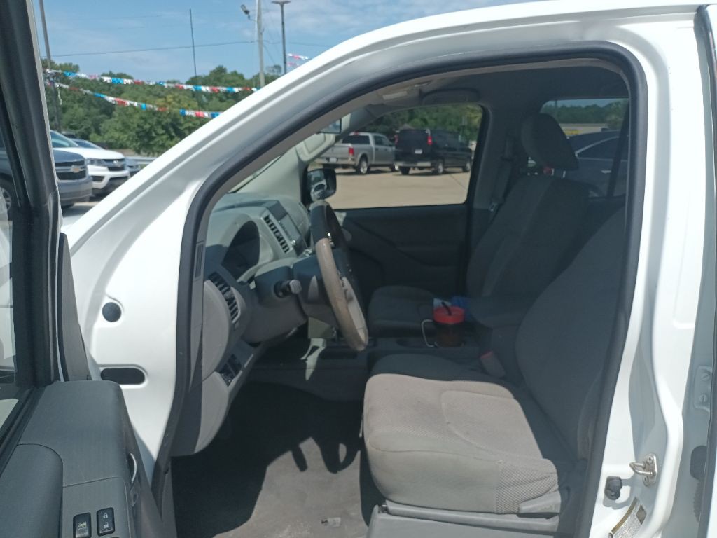 2019 Nissan Frontier Image 6