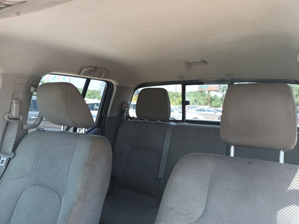 2019 Nissan Frontier Image 9
