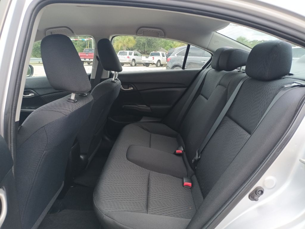 2015 Honda Civic Image 10
