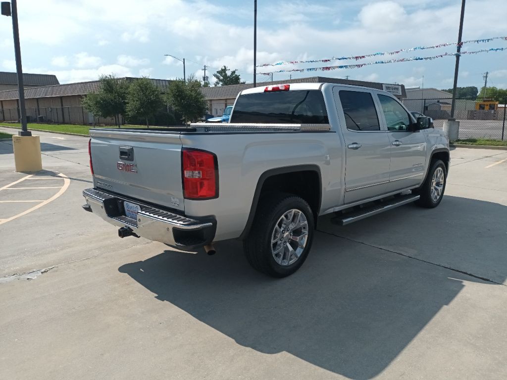 2015 GMC Sierra Image 2