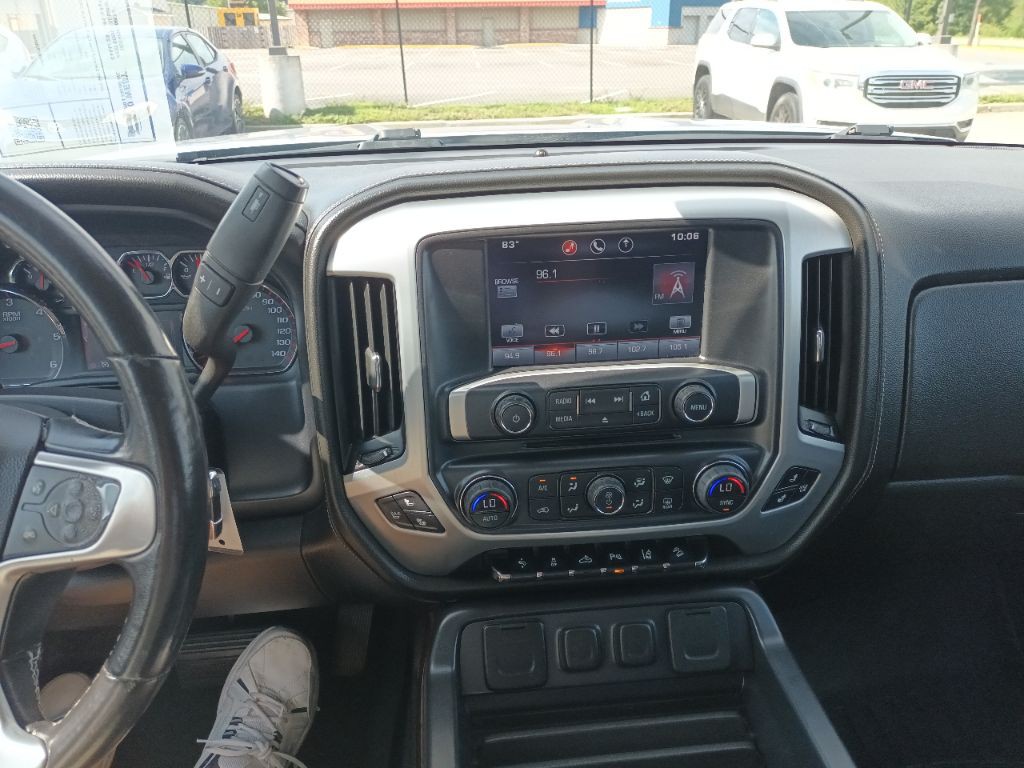 2015 GMC Sierra Image 12