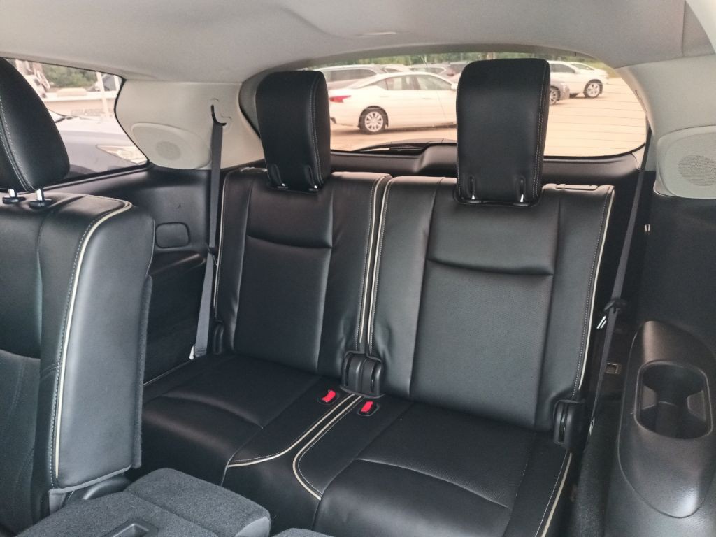 2017 INFINITI QX60 Image 10