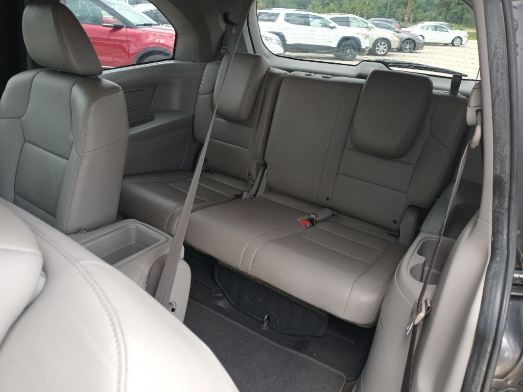 2015 Honda Odyssey Image 10